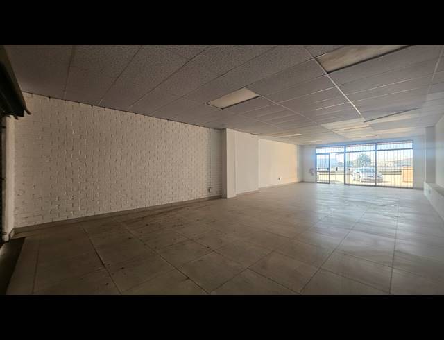88M² RETAIL TO LET IN ROSSLYN